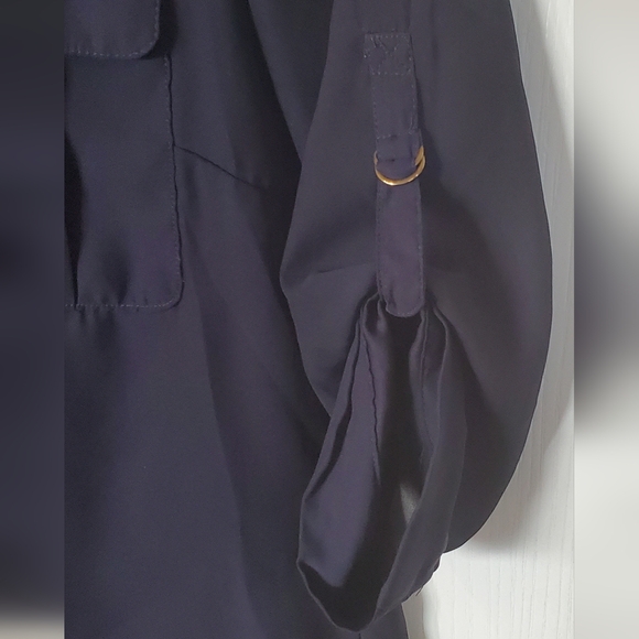 H&M Navy blouse 3/4 length sleeve  100% polyester - Picture 2 of 7